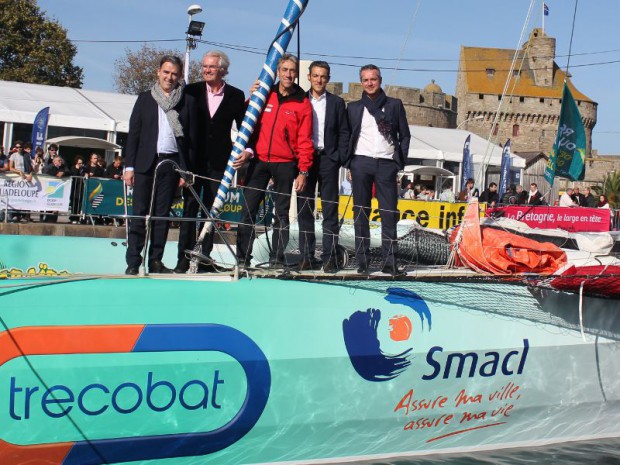 Trecobat et les dirigeants sur le bateau à Saint-Malo  