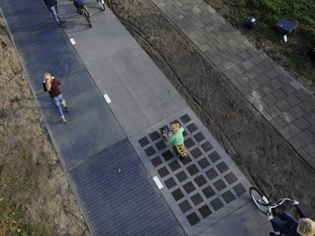 Une piste cyclable solaire inaugurée à Amsterdam