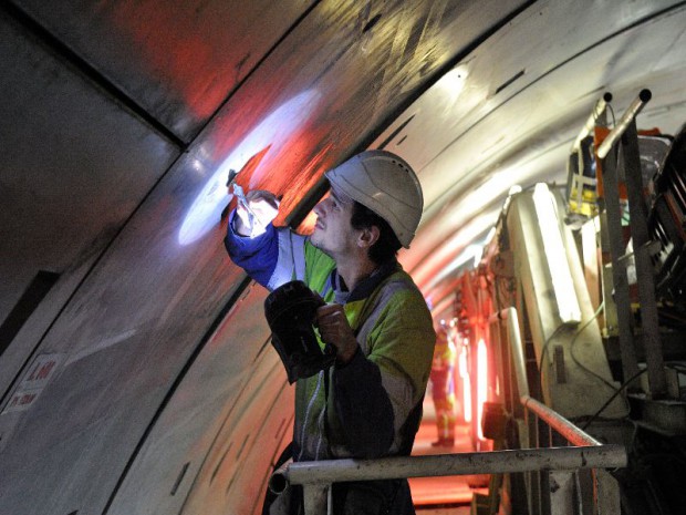 Creusement et travaux du deuxième tube du tunnel du Frejus