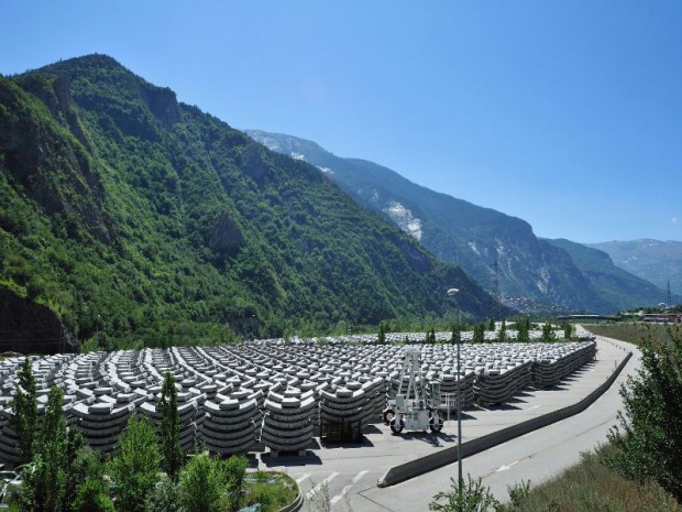 Creusement et travaux du deuxième tube du tunnel du Frejus