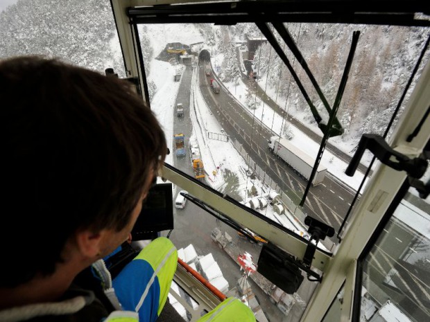 Creusement et travaux du deuxième tube du tunnel du Frejus