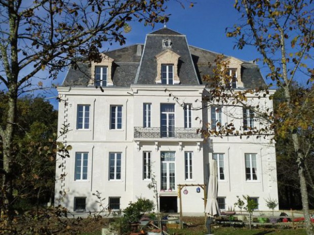 Ravalement de façade d'un château du XIXème