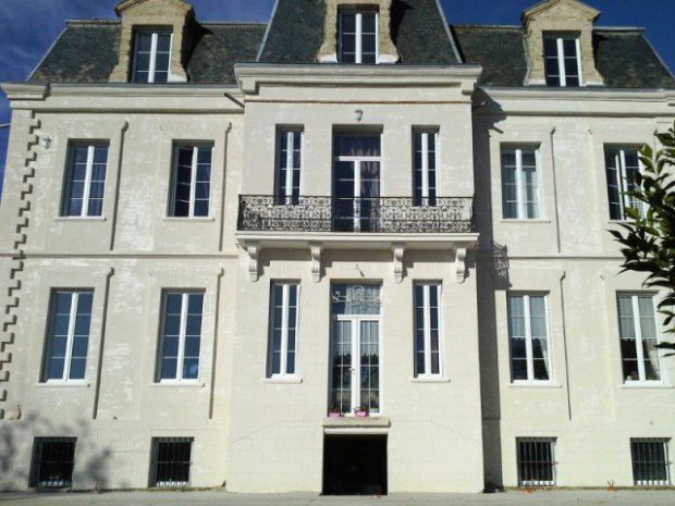 Ravalement de façade d'un château du XIXème Ravalement de façade d'un château du XIXème
