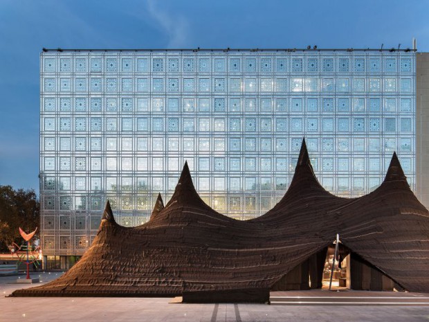 Tente Flij à l'Institut du monde arabe