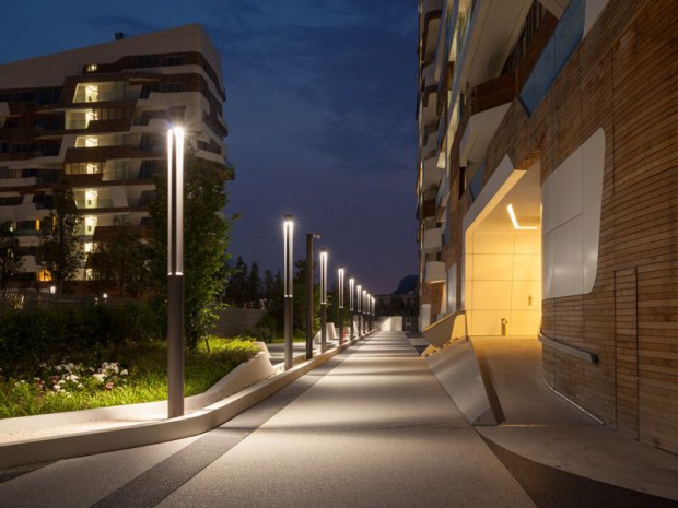 Rue longeant les résidences Zaha Hadid