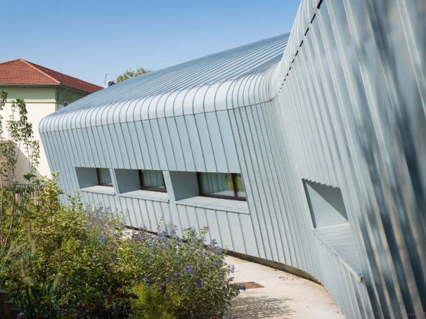 La nouvelle cantine scolaire de Vénissieux La nouvelle cantine scolaire de Vénissieux