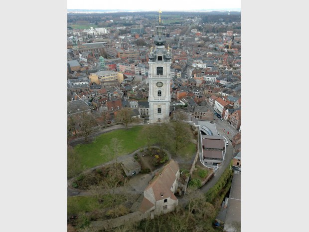 Les nouveaux musées à Mons : le beffroi