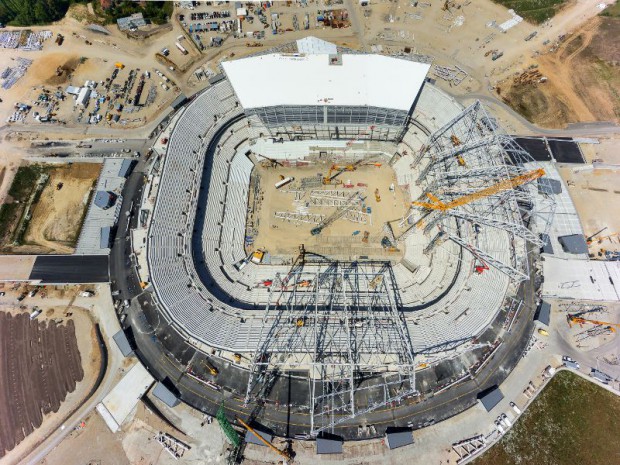 Grand stade de Lyon en travaux 