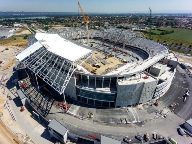 Grand stade de Lyon en travaux