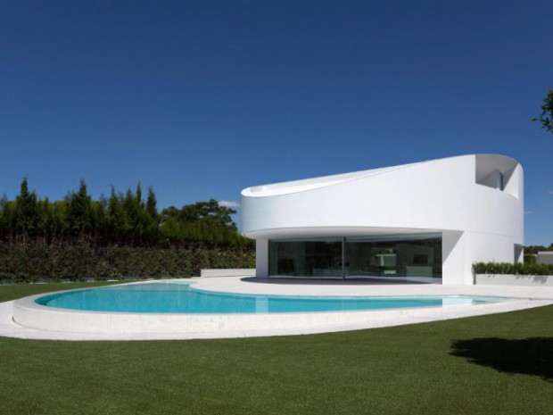 Casa Balint par Fran Silvestre Architectos