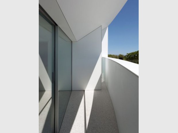 Casa Balint par Fran Silvestre Architectos