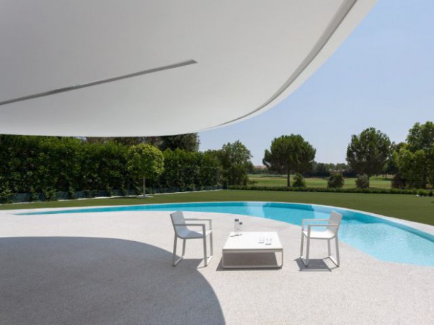 Casa Balint par Fran Silvestre Architectos