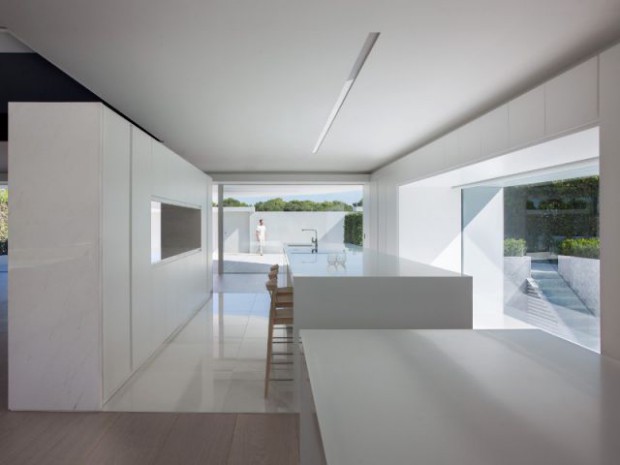 Casa Balint par Fran Silvestre Architectos