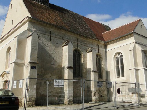 Opération de rénovation avec Rempart de l'église Saint-Saturnin à Chauconin-Neufmontiers