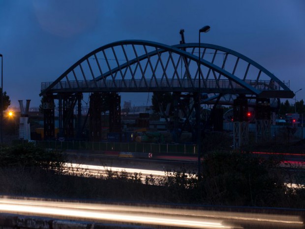 Chantier de la passerelle reliant l'île de loisirs de Créteil à la Tégéval par Mimram