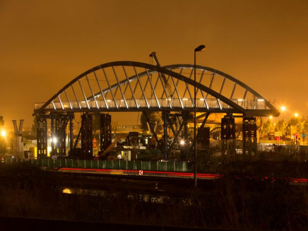 Chantier de la passerelle reliant l'île de loisirs de Créteil à la Tégéval par Mimram