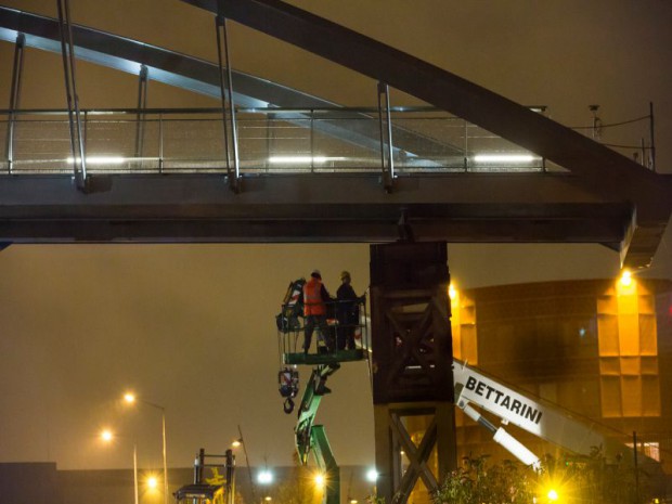 Chantier de la passerelle reliant l'île de loisirs de Créteil à la Tégéval par Mimram