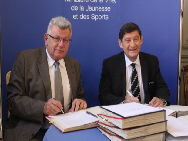 Signature convention Anru 2 octobre 2015 