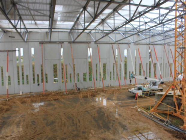 Chantier du centre du hockey-sur-glace professionnel en France, Aren'Ice à Cergy-Pontoise