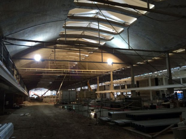 Reconversion lourde de la Halle Freyssinet à Paris, futur quartier de la French Tech