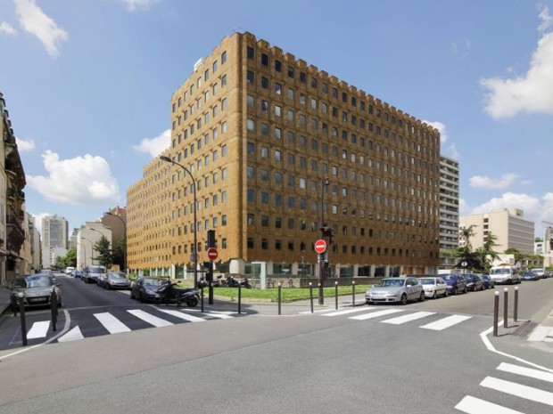 Réhabilitation d'un bâtiment de bureaux par ArchiGroup rue de Chevaleret à Paris