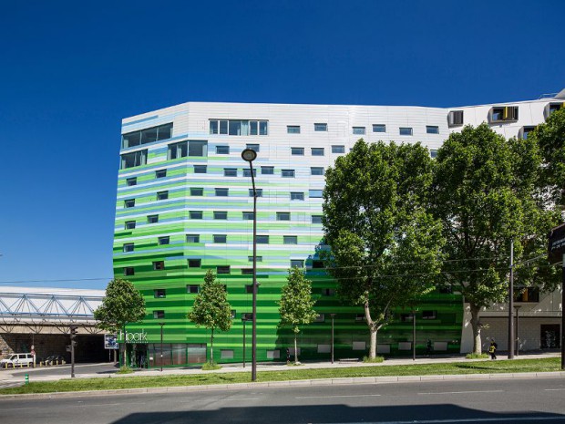 Réalisation de l'hôtel Hipark Paris La Villette par Manuelle Gautrand Architecture