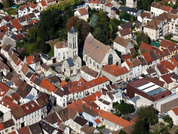 Etat d'avancement des projets dédiés à l'éco-quartier de Louvres et Puiseux-en-France (EPA Plaine de France) conçu et coordonnée par l'atelier d'architecte Roland Castro-Sophie Denissof et associés.