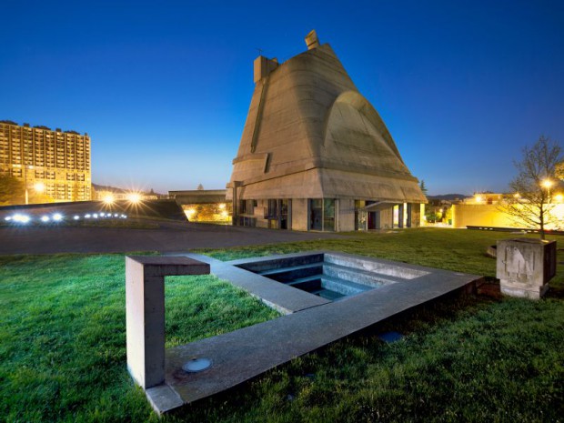 La Maison de la Culture à Firminy (Loire) réalisé par Le Corbusier inscrite sur la Liste du patrimoine mondial de l'UNESCO depuis juillet 2016