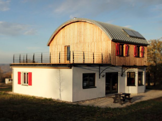 Une maison dotées de nombreuses ouvertures