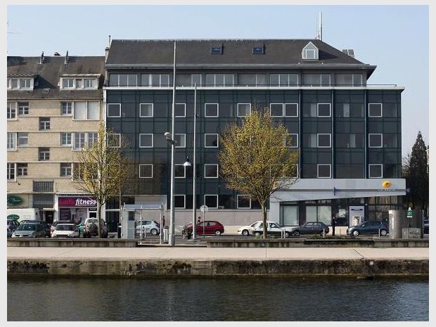 Le bâtiment vainqueur du concours CUBE 2020 2ème édition, QUAI VENDEUVRE à CAEN / POSTE IMMO (crédit photo © Poste Immo).