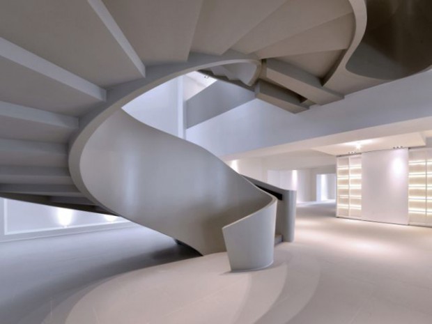 Ribbon House : Au sous-sol, la naissance de l'escalier hélicoïdal