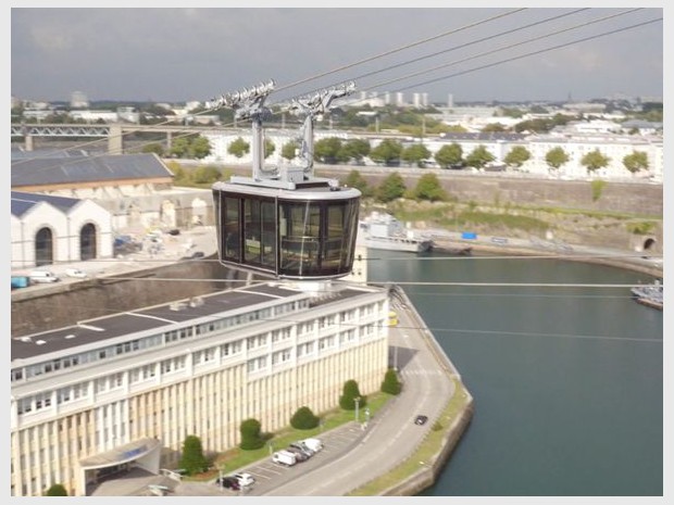 Inauguration de la Médiathèque François Mitterrand-Les Capucins à Brest (Finistère)