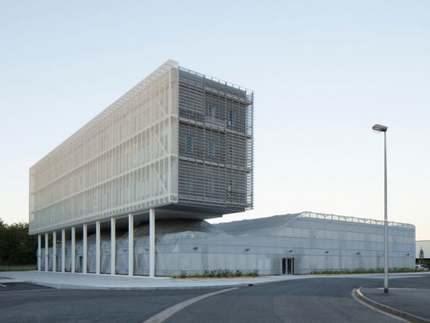 Bâtiment Etoile  du pôle scientifique d'Evry