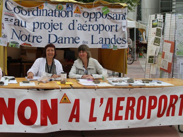 Opposants à l'aéroport NDDL