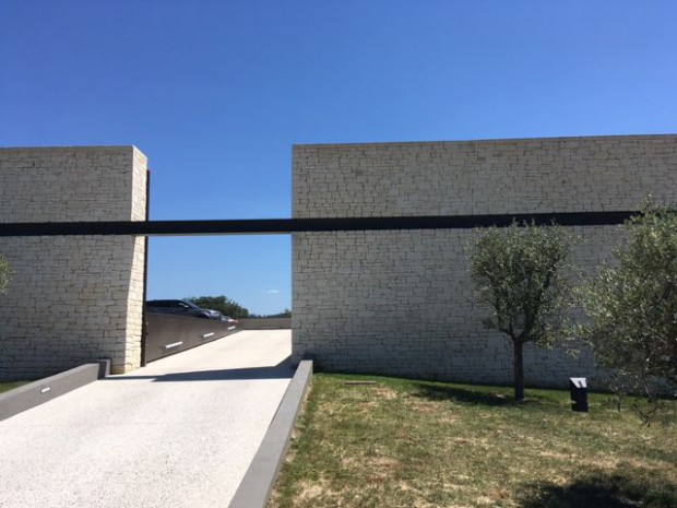 Chai La Cavale, Cucuron (Luberon)