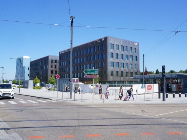 Réalisation de l'îlot 5, Chrome, Andrinople et lapis lazzuli, Zac de la Gare de Mulhouse (Haut-Rhin)