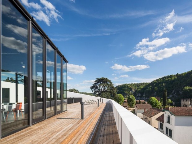 Réalisation du Centre d'hébergement et d'accueil international (CHAI) de Cahors par l'architecte Antonio Virga