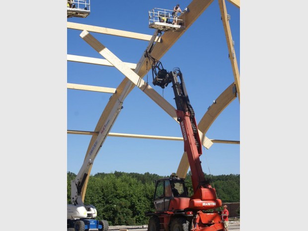 Le chantier du Parc équestre fédéral de Lamotte-Beuvron (Loire-et-Cher), siège de la Fédération française d'Équitation, a été remporté par le groupe CMBP, basé en Eure-et-Loire