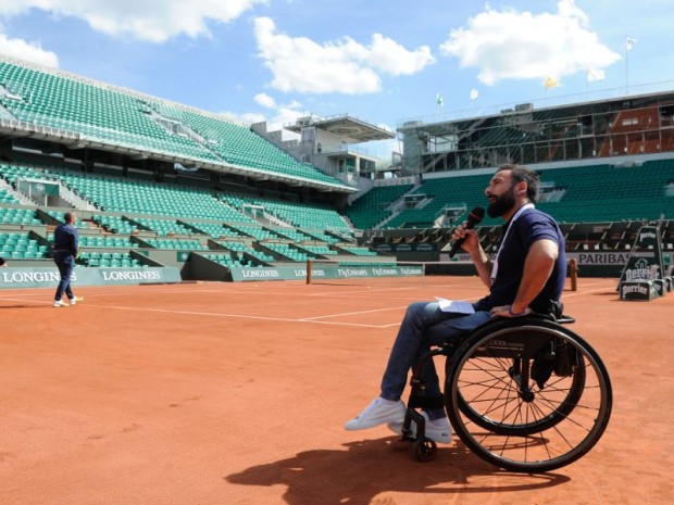 Site JO Paris2024 : Roland-Garros avec Mickaël Jérémiasz au cours de la visite de la Commission d'évaluation du CIO le 13 mai 2017 au Stade de France