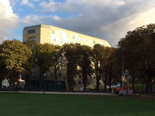 Réalisation de la Maison de l'Île-de-France à la Cité Internationale Universitaire de Paris imaginée par l'agence ANMA