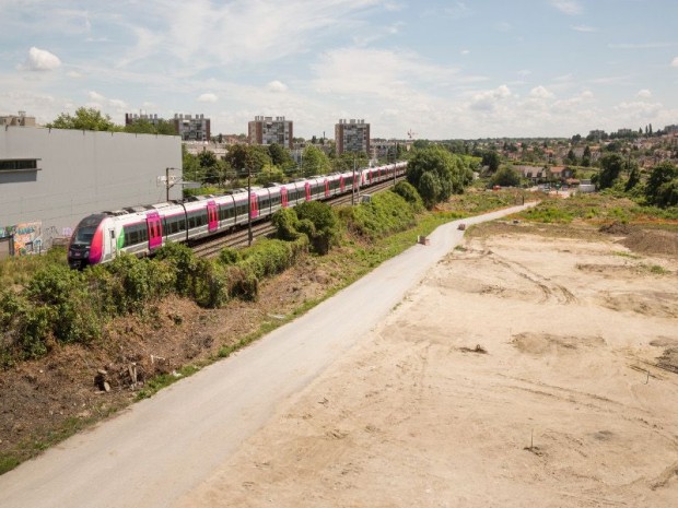 Réalisation de la gare du Grand Paris Express Bry-Villiers-Champigny imaginée sur la ligne 15 Sud par l'agence Richez Associés