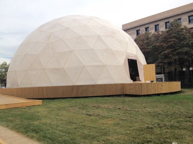 Un dôme géodésique de Richard Buckminster-Fuller