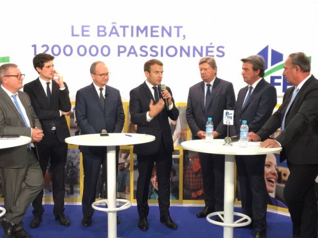 Emmanuel Macron aux 24 heures du Bâtiment 2017