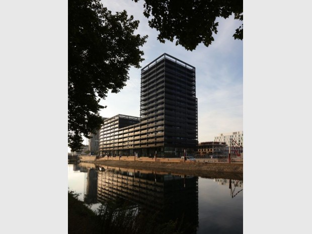 Réalisation les Black Swans à Strasbourg, conçues par l'architecte Anne Démians