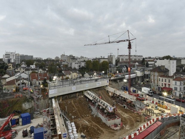 Ripage de la dalle le 2 novembre 2017 de la gare d'Arcueil-Cachan du Grand Paris Express