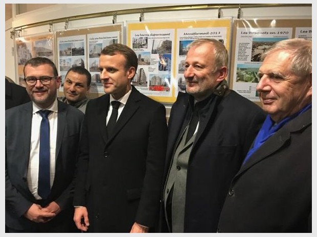 Visite d'Emmanuel Macron, le 13 novembre 2017, à Clichy-sous-Bois (Seine-Saint-Denis) 