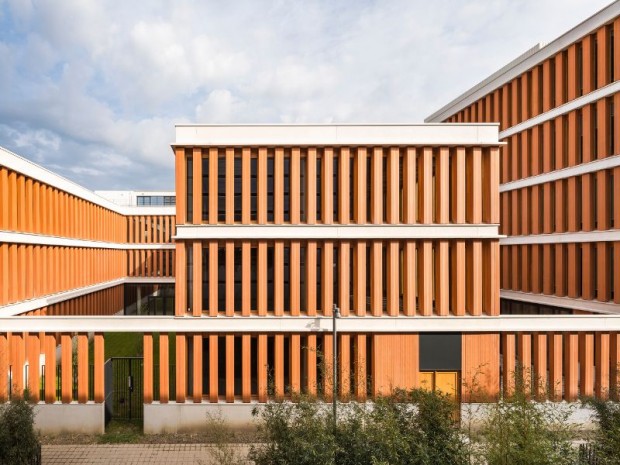 Réalisation du "Doge", à Lomme, près de Lille, deux bâtiments de bureaux et d'activités d'environ 5.100 m², livrés en juin 2017, l'architecte Paolo Tarabusi 