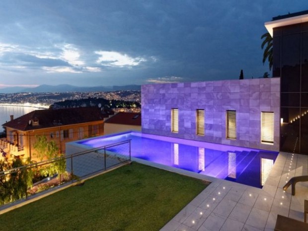 Piscine, exemple d'intégration exemplaire