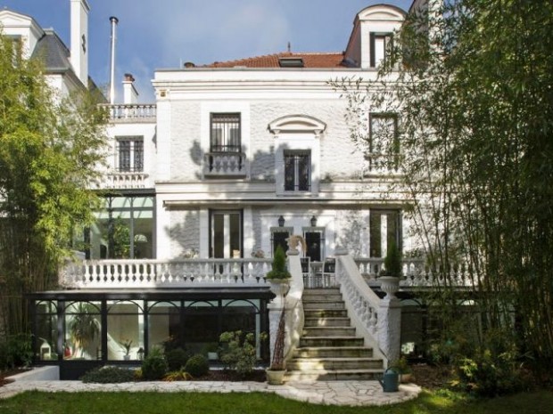 Trois verrière côté jardin d'une maison de ville