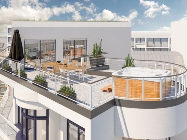 Une terrasse de 40 m2 avec un spa